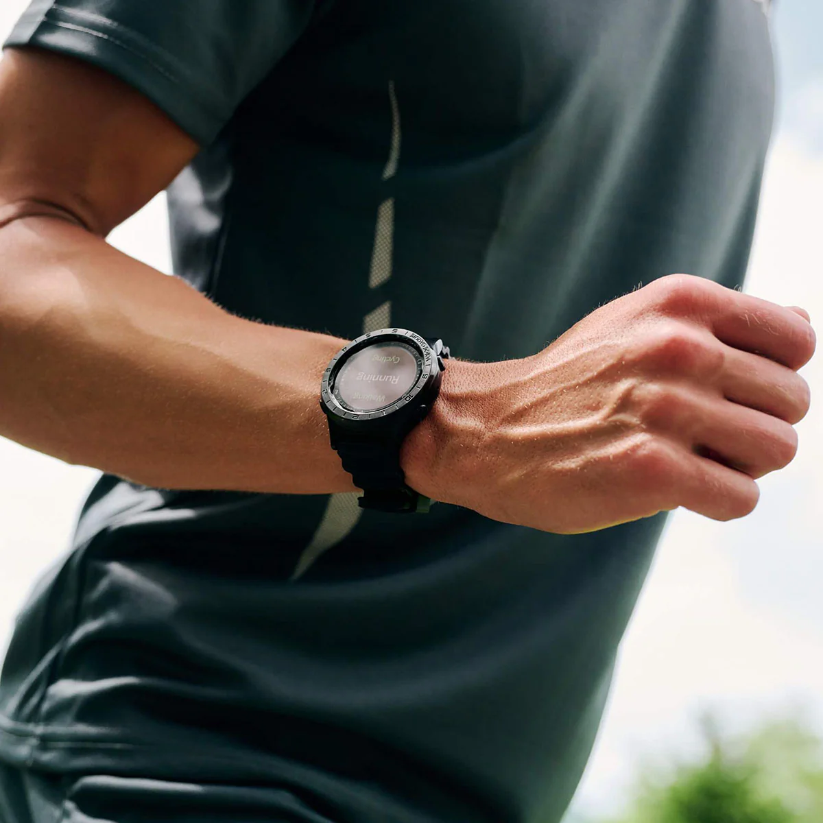 Hybrid Golf GPS Watch