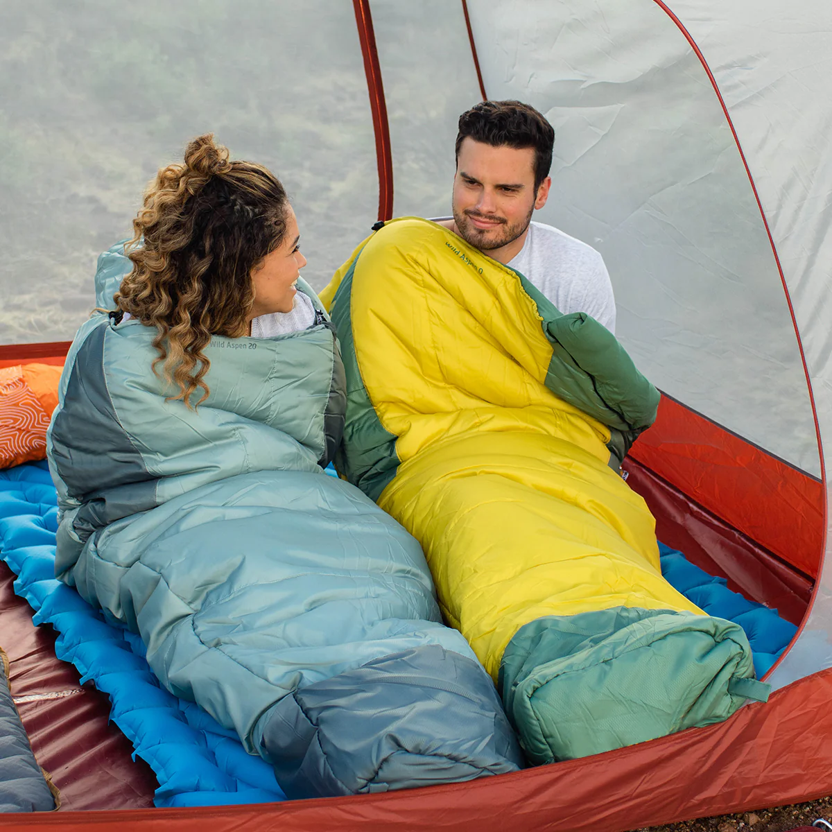 Three-Season 20° Sleeping Bag